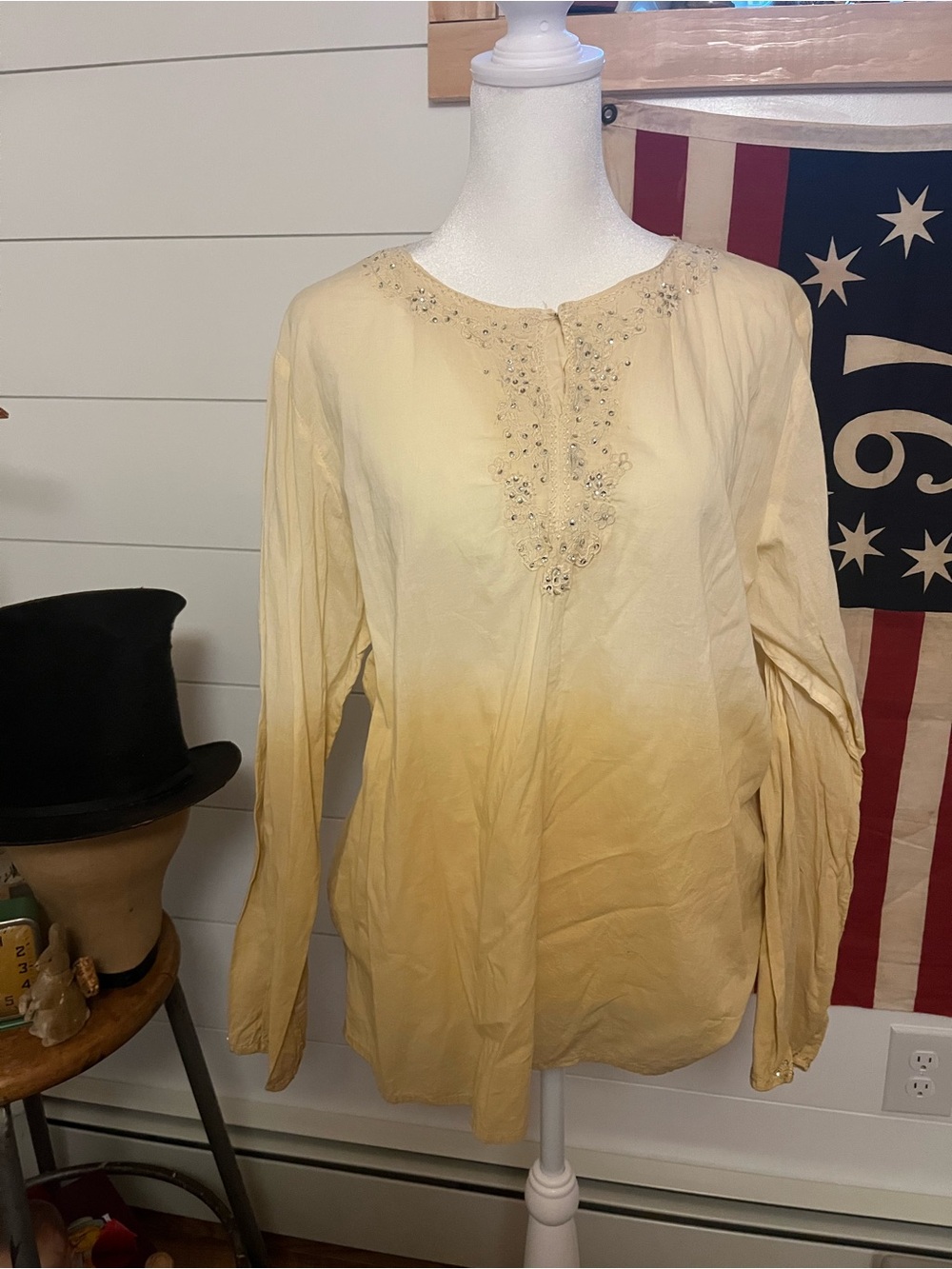 Yellow Dip Dye Y2K MLNY Blouse with Embroidered Sequins Size XL ombré